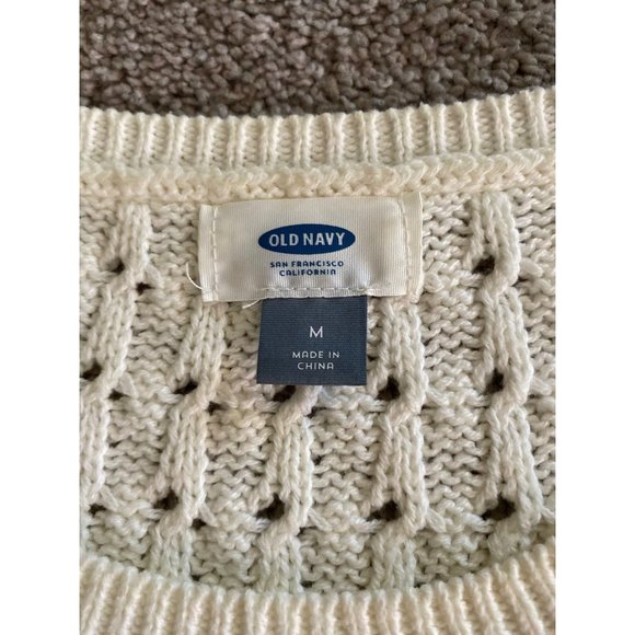 Old Navy women’s medium long sleeve sweater - Picture 3 of 5